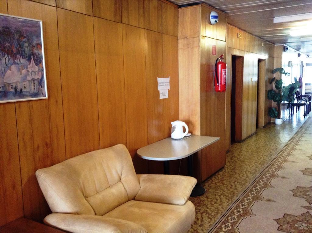 Hotel Dom Techniky Žilina Buitenkant foto