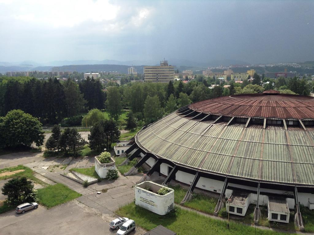 Hotel Dom Techniky Žilina Buitenkant foto